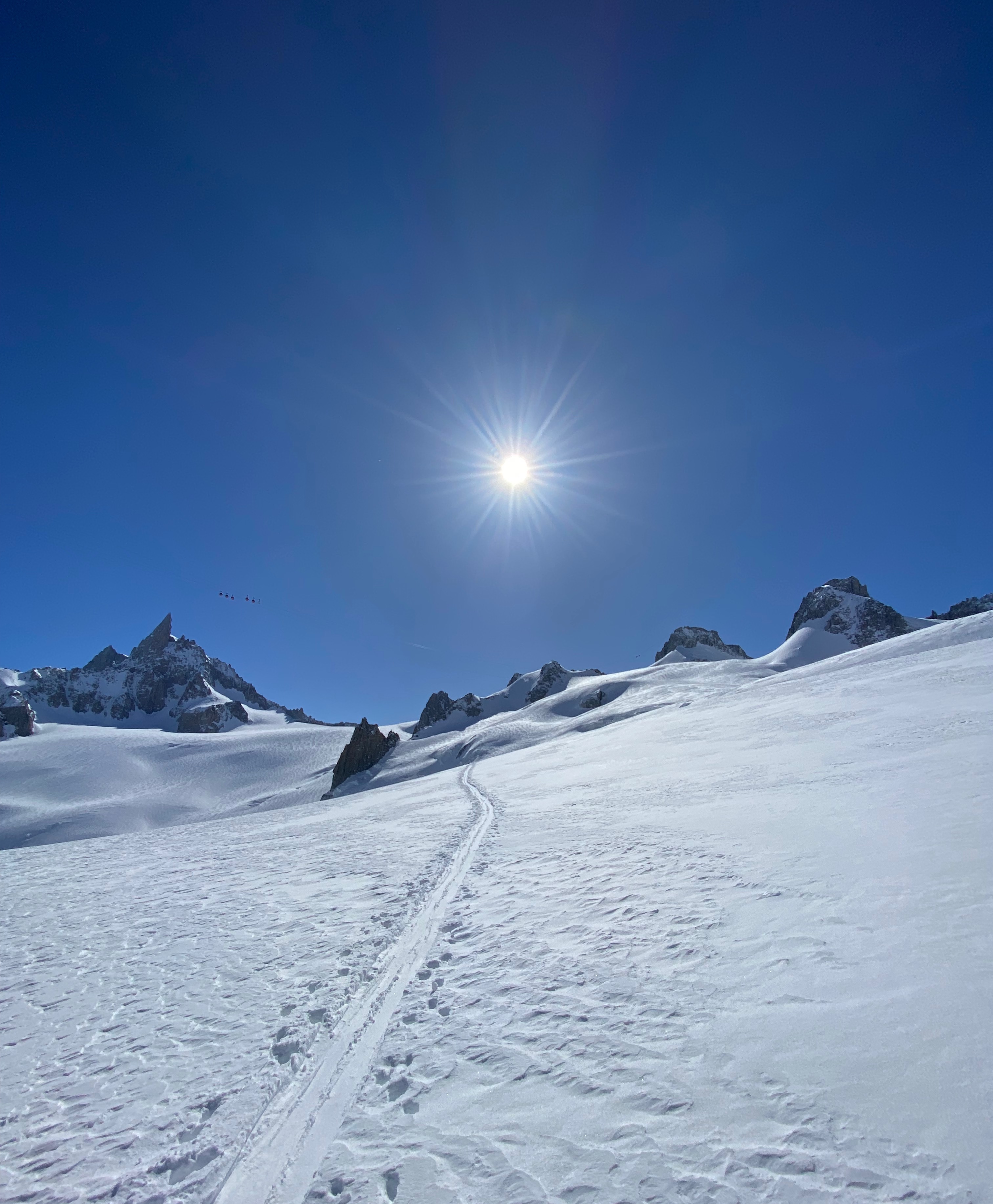 Vue depuis la Pointe Helbronner — Massif du Mont-Blanc